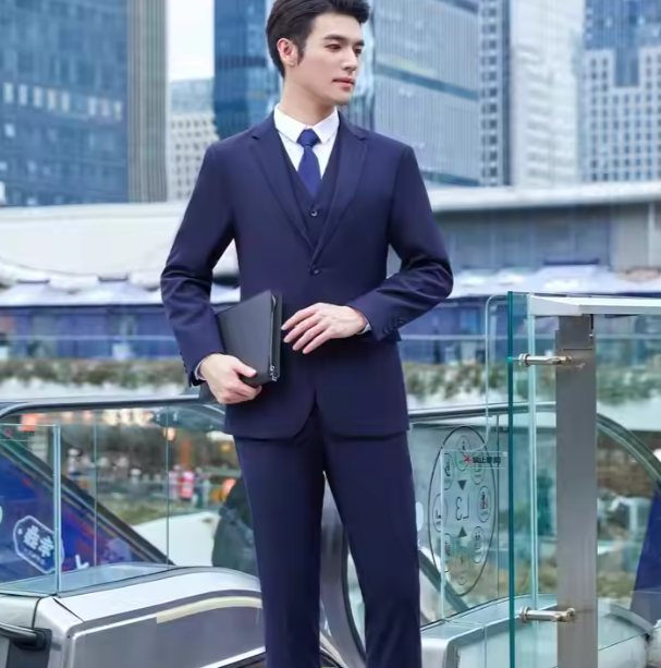 Men’s & Women’s Suits – Tailored Elegance for Every Occasion